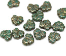 11x13mm Dark green maple leaf beads with luster - 15pc