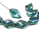 19x13mm Green oval Czech glass large wavy beads blue luster - 4Pc