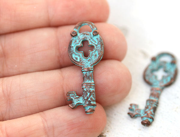 2pc Skeleton key charms, Green patina on copper 32x12mm