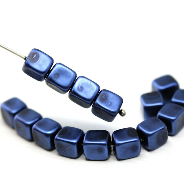 7x6mm Dark blue cube czech glass, pearl finish 15pc