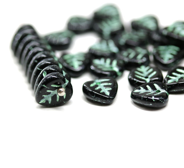 9mm Black heart shaped triangle leaf czech glass, 30pc