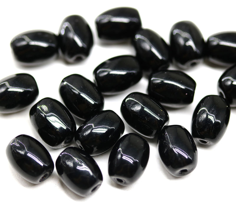 9x7mm Jet black czech glass rice oval beads - 20pc