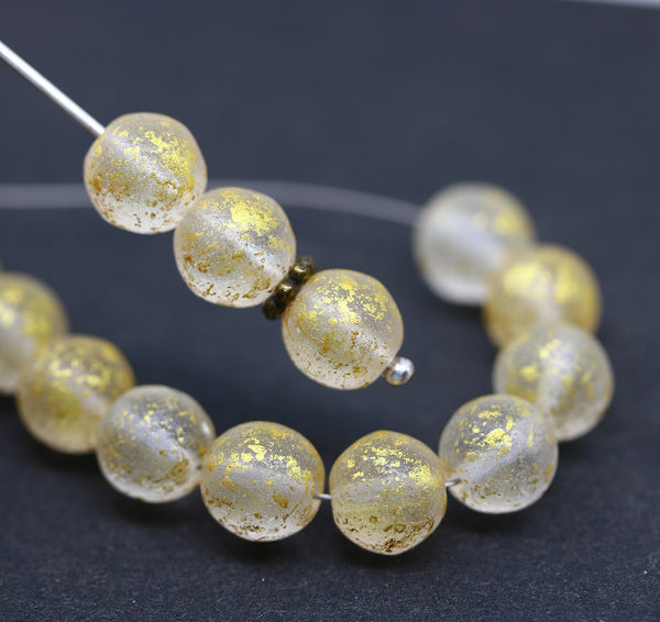 8mm Frosted clear Gold wash round druk Czech glass pressed beads