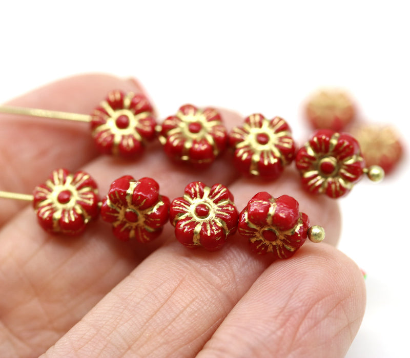 8mm Red daisy flower czech glass beads, golden inlays, 15pc