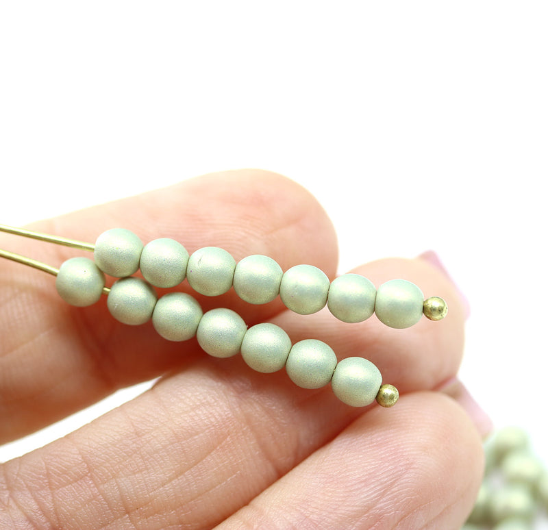 4mm Light green pearl shine Czech glass round druk spacers, 50pc