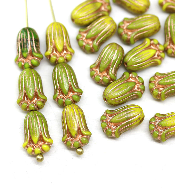 12x8mm Green tulip Czech glass beads, copper inlays
