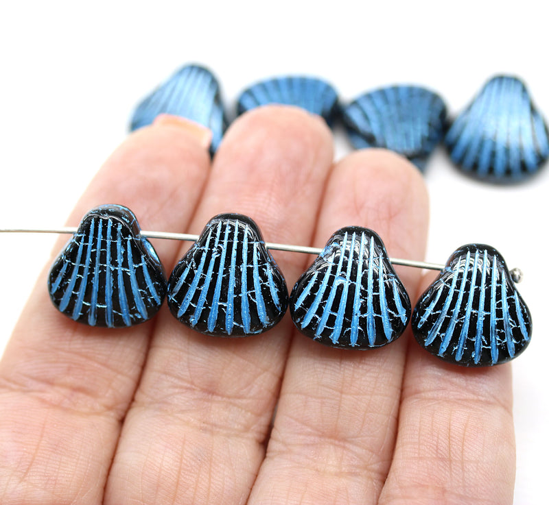 15mm Black shell glass bead blue inlays 8pc