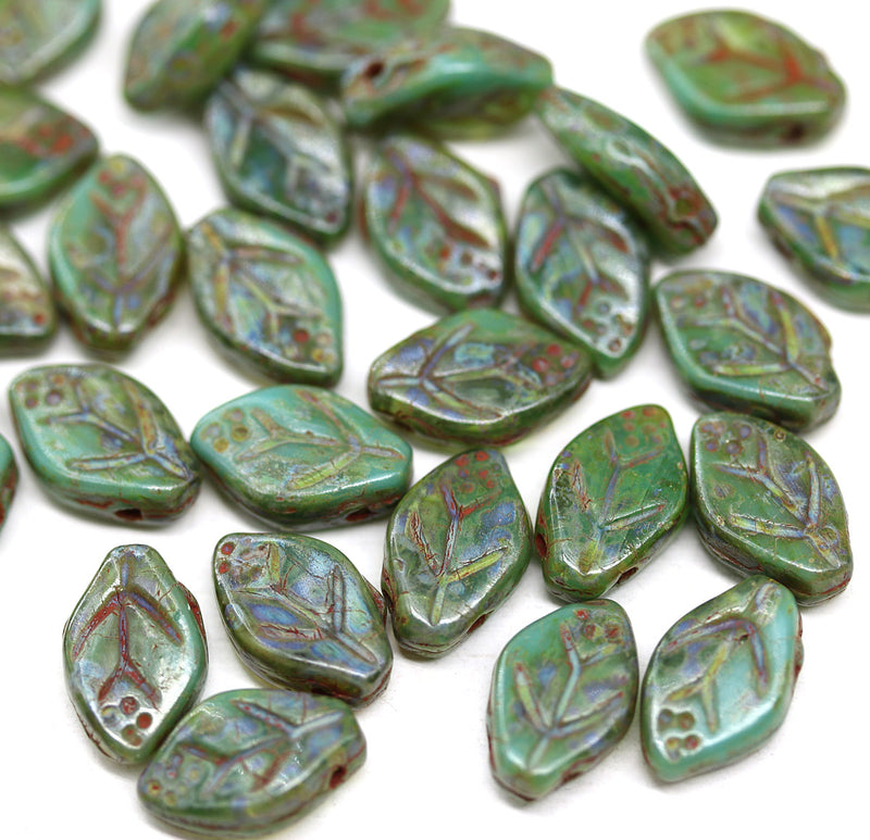 12x7mm Picasso green leaf beads, 30pc