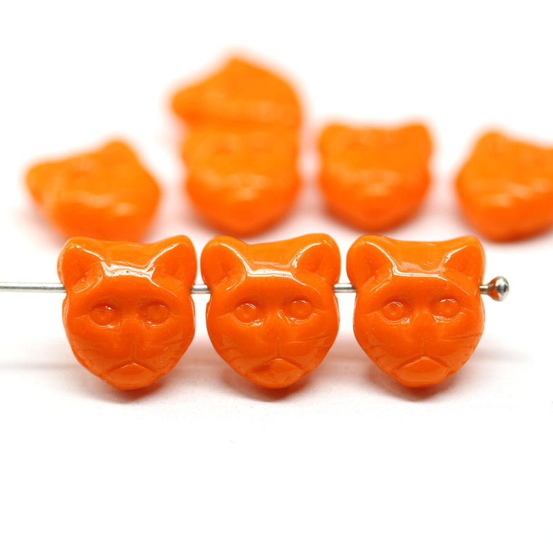 8pc Orange cat head czech glass beads side drilled