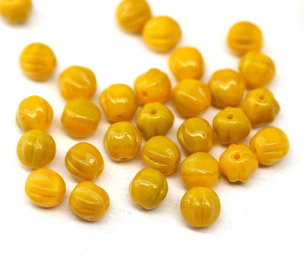 6mm Yellow round melon shape czech glass beads - 30Pc