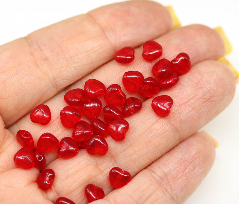 6mm Transparent red heart czech glass beads - 30pc