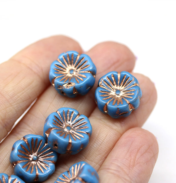 14mm Blue pansy flower, Czech glass flat daisy 