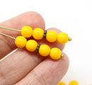6mm Chrome yellow round druk czech glass beads, 40Pc