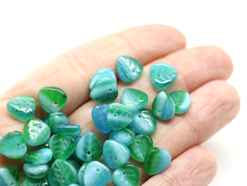 9mm Blue green glass leaf beads, Heart shaped triangle leaf, 40pc