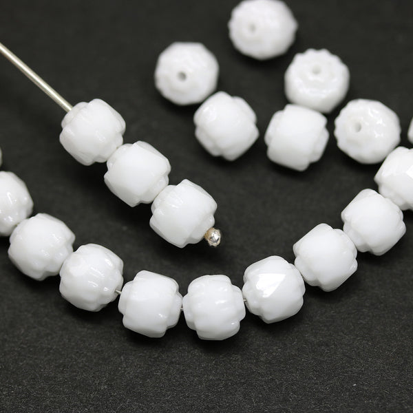 White Center Beads