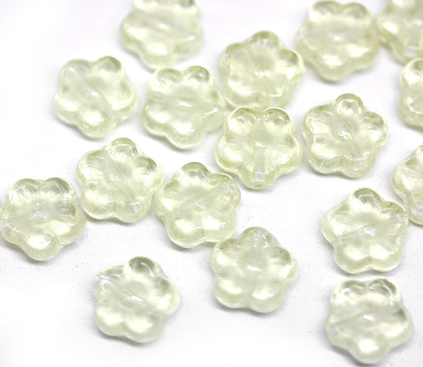 8mm Light yellow flower beads czech glass, 20pc