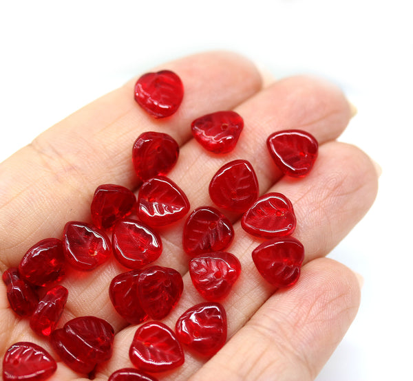 9mm Dark red heart shaped triangle leaf czech glass, 30pc