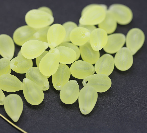 6x9mm Frosted yellow czech glass teardrop beads, 40pc