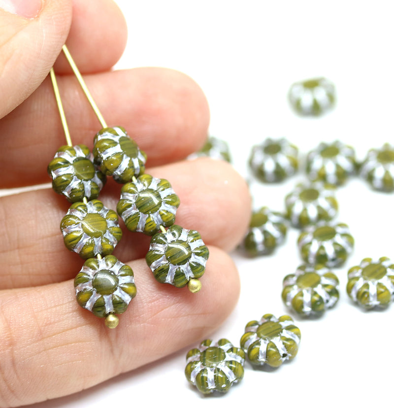 9mm Olive green Czech glass daisy flower beads silver inlays 20pc