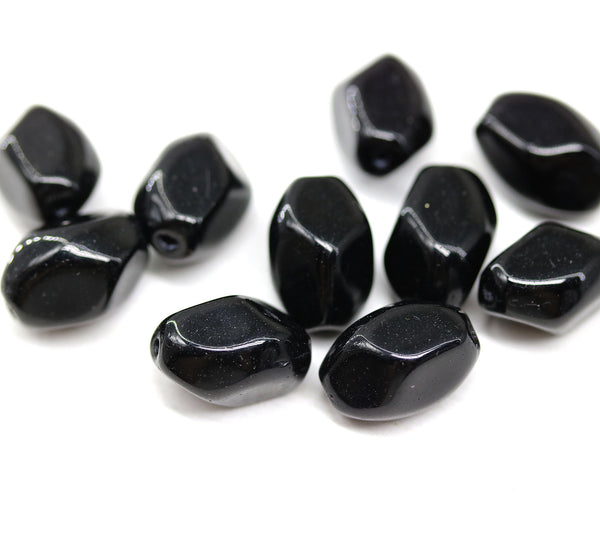 13x9mm Jet black twisted czech glass barrel bead, 10Pc