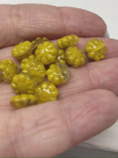 9mm Ocher yellow flower beads Czech glass daisy - 20Pc