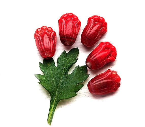 12x8mm Red mixed tulip flower Czech glass beads, 20Pc