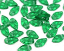 10x6mm Emerald green small leaf Glass beads - 40Pc
