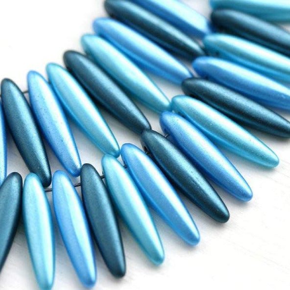30pc Blue beads MIX, Daggers Special Coating, Blue stick beads, czech glass - 16mm