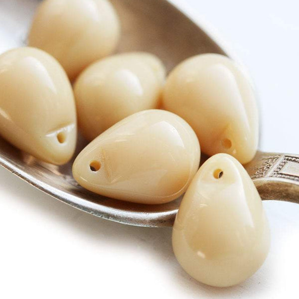 6Pc Beige Teardrop beads, Czech glass drops, Pastel beige briolettes - 10x14mm