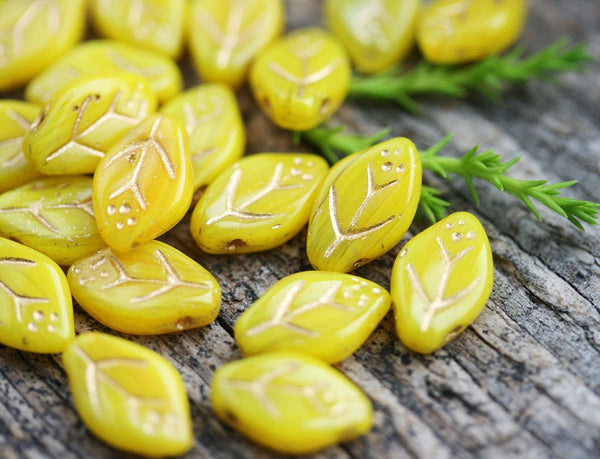 12x7mm Yellow Leaf beads Golden Inlays Czech glass - 25Pc