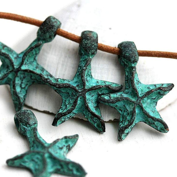 4pc Sea star charms 22mm, Green patina