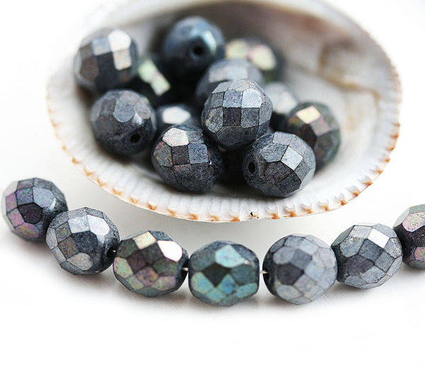 8mm Matte Gunmetal Grey Czech round beads, fire polished, faceted - 15Pc