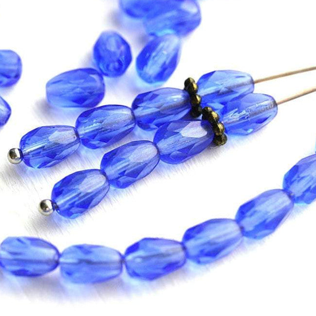 40pc Sapphire Blue teardrop beads, czech glass pear beads, fire polished - 7x5mm