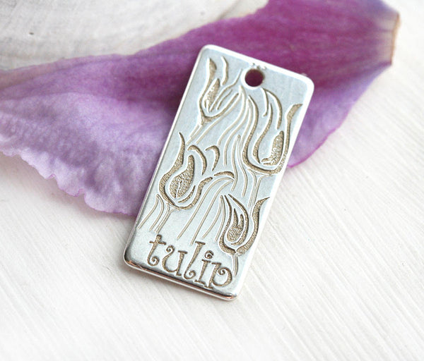 Silver Tulip charm, Sterling silver flower, silver tulip flower pendant, rectangle charm, 925 silver, 17mm - 1pc - F364