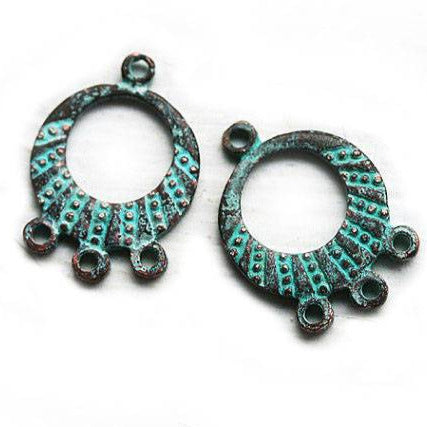 2pc Round connectors Green patina copper 3 loops