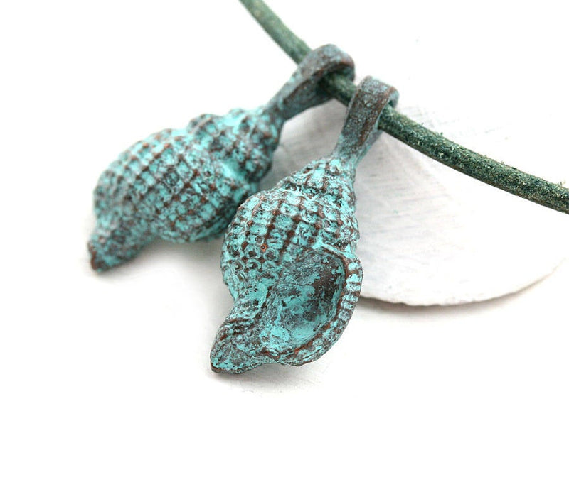 2pc Green patina large Shell charms 27mm