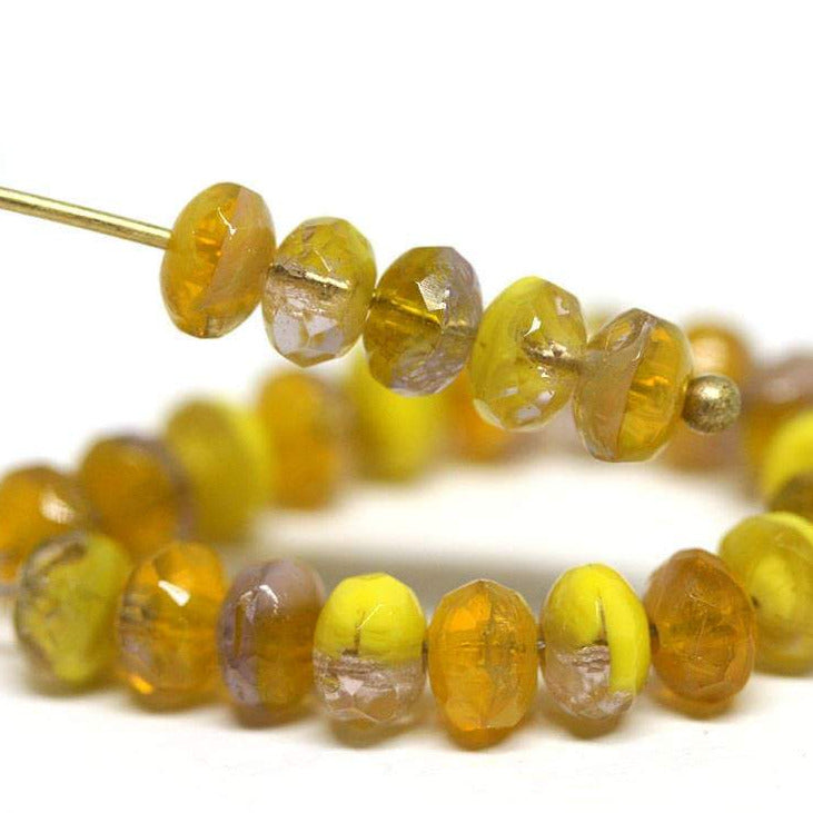 3x5mm Amber Yellow rondelle beads, tiny czech glass spacers - 40Pc