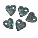 5pc Primitive Copper Heart charms Green patina 10mm