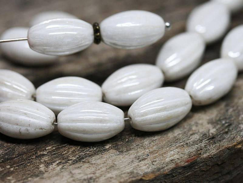 14x8mm Pearl White oval Carved Large czech glass barrel beads Pearly coating - 8Pc