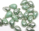 20pc Turquoise Green teardrop glass beads - 6x9mm