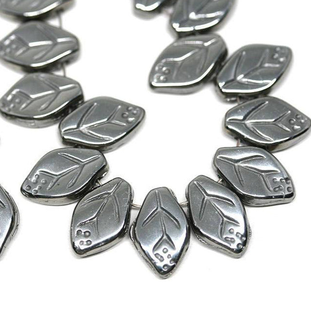 12x7mm Steel grey leaf beads Dark Silver Czech glass - 25Pc