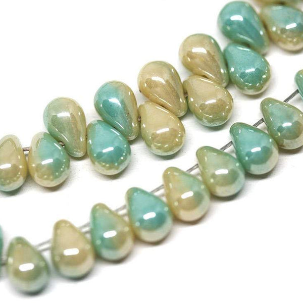 4x6mm Turquoise green teardrop beads Tiny czech glass - 50Pc