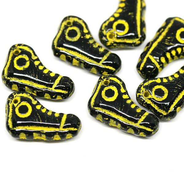 15x9mm Black shoe czech glass beads, Black Yellow, Sneakers Sport Street wear shoes 15Pc
