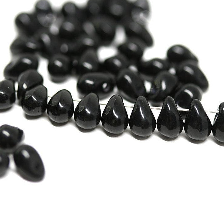 4x6mm Tiny black teardrops Czech glass beads - 50pc