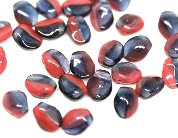 30Pc Red Purple petal drop beads, Coral red Violet Czech glass flower - 6x8mm