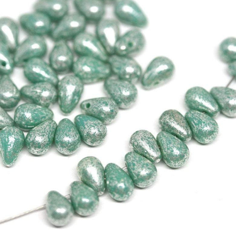 4x6mm Turquoise green teardrop beads Silver flakes Tiny czech glass - 50Pc
