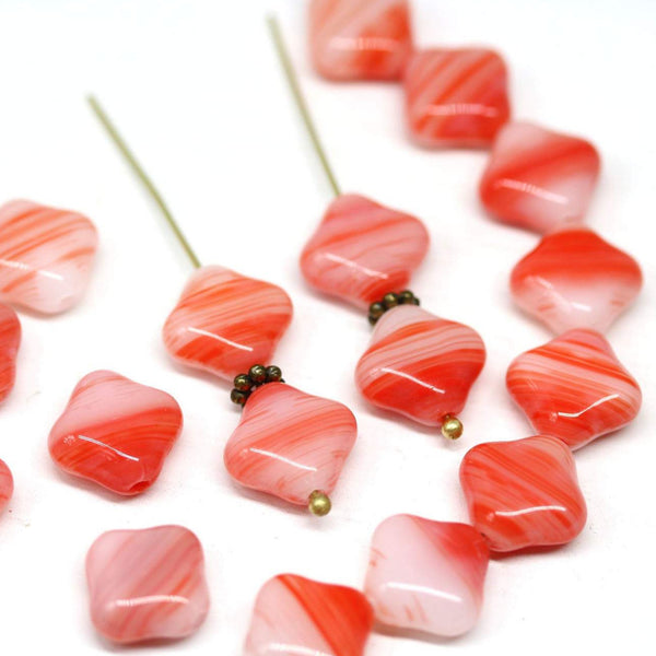 12mm Rhombus Light red white mixed color beads - 20pc