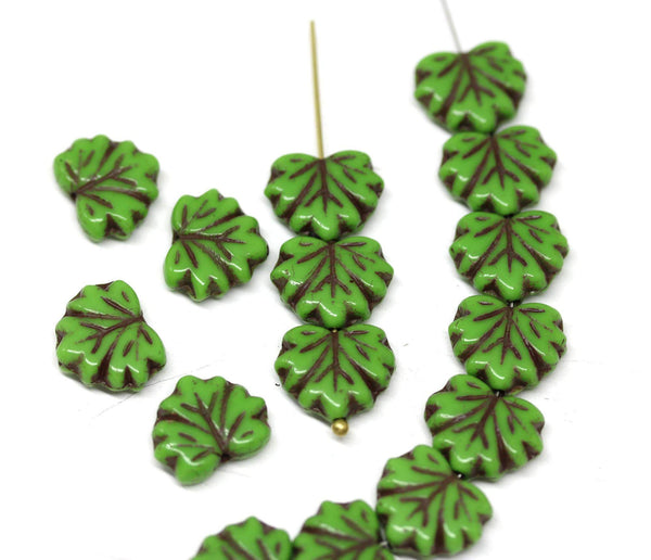 11x13mm Green maple leaf beads, Brown inlays, Czech glass leaves pressed beads 20pc
