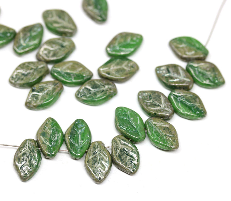 12x7mm Picasso green leaf beads, Czech glass pressed leaves - 50pc