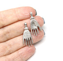 2Pc Antique silver Healing hand charms